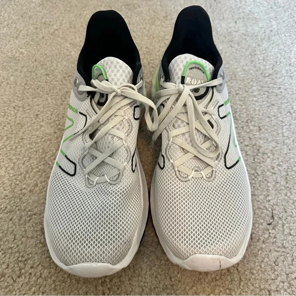 NEW BALANCE • Fresh Foam Roav White Ocean Grey' Sneakers Running Shoes - Picture 2 of 7